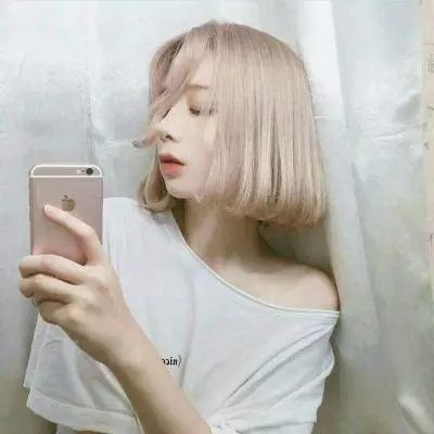 彩色中的黑白